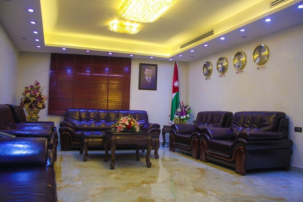 Qaser Al-Sultan Hotel Suites Amman Bagian luar foto